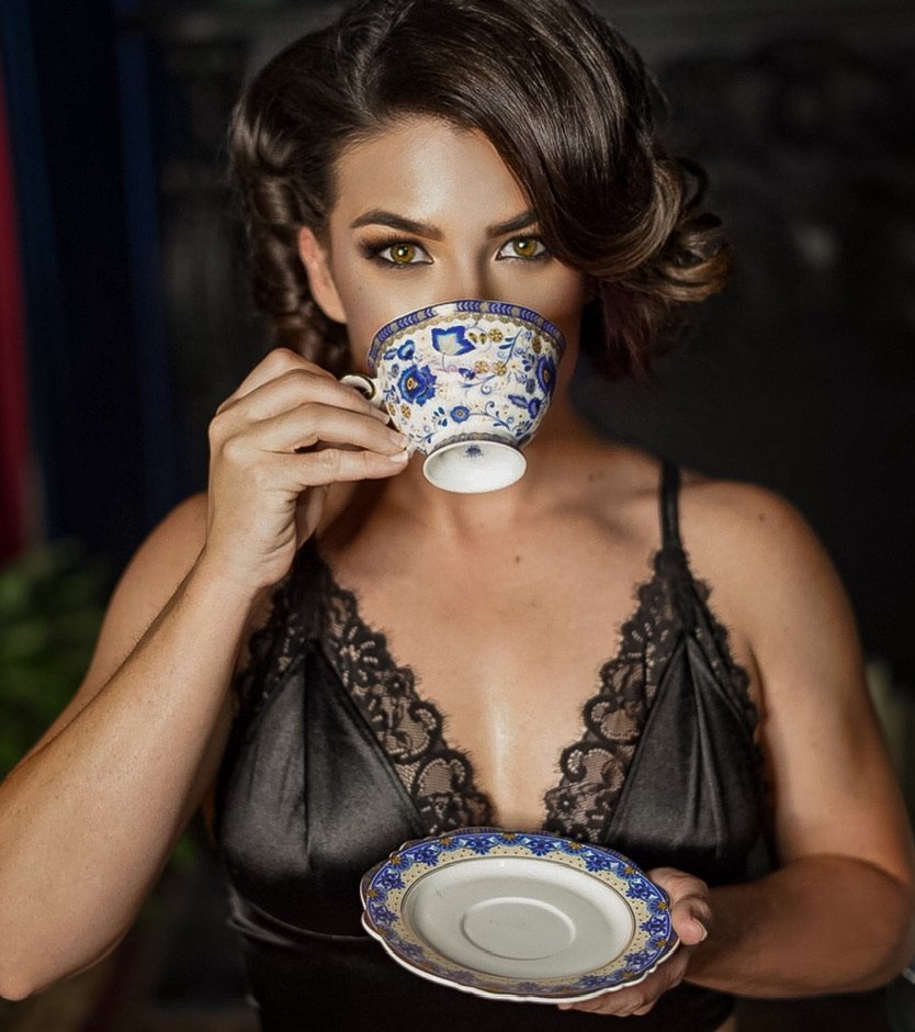Classic glamour campaign portrait by Kat of LA